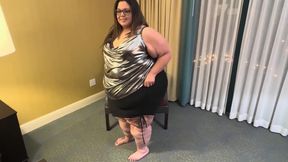 Plump Paradise: Hotel Dress N Squeeze 2