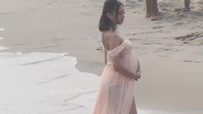 Latina preggo on the beach voyeur video