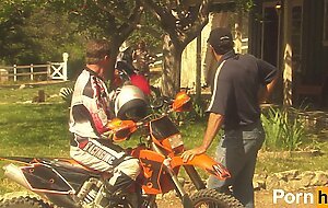 edge runner - Scene 2