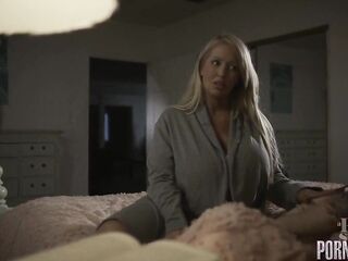 Filling stepdad Shoes. Spanish sub. To see in: pornsuborg