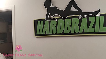 Fui conheci o Ted da HardBrazil e o presenteie com meu cuzinho