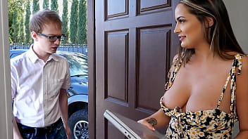 Young nerd gives deepthroat blowjob to busty MILF neighbor