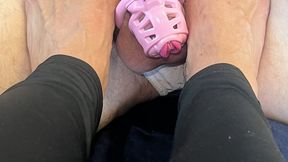 Cuck foot job!