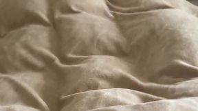 Chinese Cowgirl Crazy Riding for Good Morning Creampie