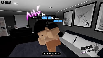 Roblox girl gives me her virginity while her boyfriend plays da hood
