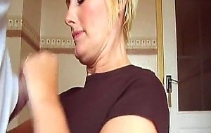 Sally Taylor homemade bllowjob and facial