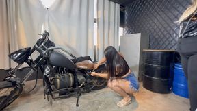 KISS MY MOTOCYCLE GIRL By ATENA AND KIARA CAM BY DANI FULL HD