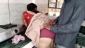 Village Bhabhi First Time Sex with Devar in Kitchen, Desi Girl xnxx Tight Pussy sex