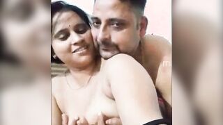 Sexy Indian Wife Kissing and Hard Fucking more video join telegram @desivid5