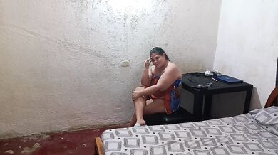 Gushing Fat Cunt To My Husband At Work While The Mexican Painter Watches Raw Milf