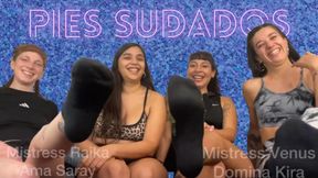 ESCLAVO DE NUESTROS PIES SUDADOS