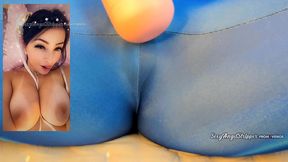 chun li cosplay big ass latina playing with her hitachi vibrator until reaches the orgasm and squirt in her panties pussy fucking