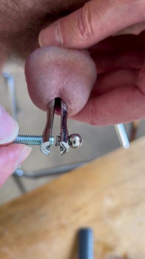 Peephole stretching
