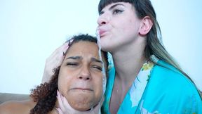 Bafo nojento e muita saliva de quem não escovou os dentes desde anteontem, essa submissa tem nojinho! Adoro castiga-la hahaha by Lady Snow (FULL VERSION)