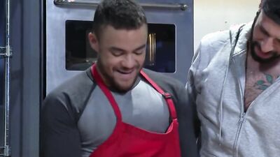 Tattooed bloke is nailing his boyfriend's juicy ass in the kitchen