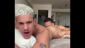 Chupei o cu do maloka e ele pediu pra por a rola - Completo