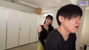 Meeting a Bold Beauty at a Legal Night Bar -ep3