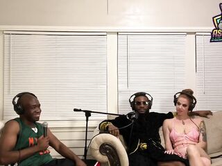 The Fox and the Hounds - Foxi Vixen Joins Mrflourish and Boys for Some Wild Adult Talk Podcast