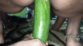 Stepdaughter's wet pussy seduces hungry stepdad