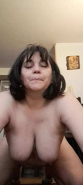 MILF in the morning standing naked yoga