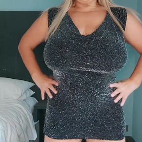 Swinging Natural Boobs