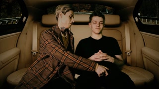 Hunk fucked in anal in the back seat of a car