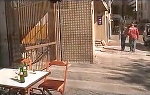 Table sex with a shemale for total relaxation