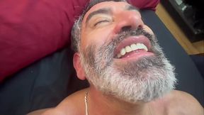 El masaje lo sent&iacute_ grueso.