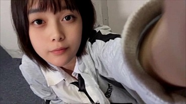 生◯前でムラムラしてきて、1ヶ月に一回はおまんこいじって感じまくってます…。