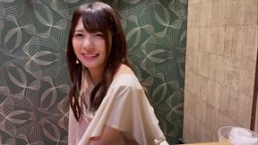 【同窓会&times_人妻】浮気中出し3連発！久々に再会した同級生はSEX目的で同窓会に参加する欲求不満妻！最初から最後までフルスロットルな淫乱妻の本気SEX！