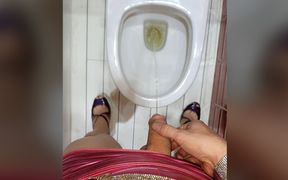 Sissy Lucy POV pee