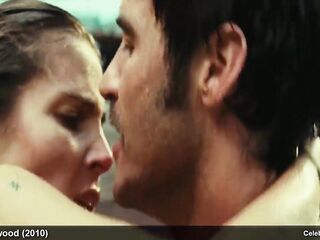 celebrity actress elsa pataky bare & hawt sex scene clip