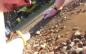 Princess brook  to eat mud