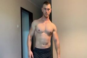 OF - Bodyouwant nude Flexing & masturbating off 1