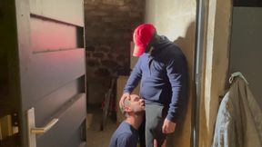 Max juice pump of a master bear in a sordid cellar