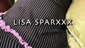 Lisa Sparxxx is a stacked chick with an Afro and a love for fresh off the
