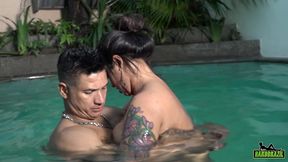 a babi sofreu muito com o pau grande dentro da piscina - babi ventura - ed junior