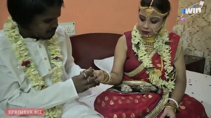 Steamy Indian bride deflowers her groom on their wedding night