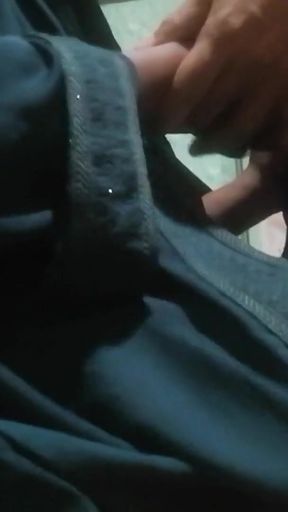 Emotional moment from &quot;Desi vabi taka chayta asa hot sex&quot;