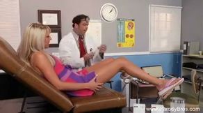 Babe and her doctor go through a thorough exam