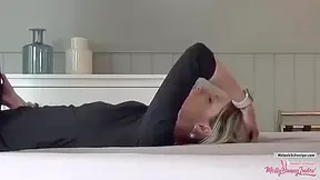 Shy Trainee Learns How To Boned A Bombshell Hr Lady - Fit Milf