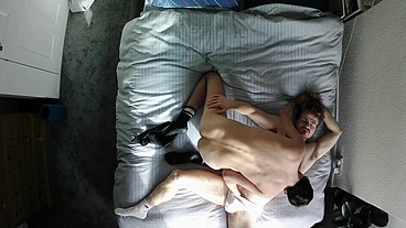 Hot Jock bareback fucks hot muscular trans man after worshipping and eating his hairy pussy