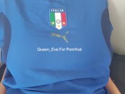 CREAMPIE ITALIA - Ragazza italiana festeggia vittoria degli Europei (dialoghi in italiano)