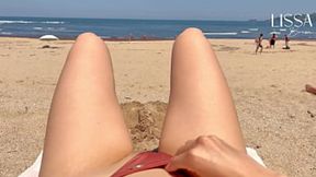 Thug tongues me sloppy on public sands