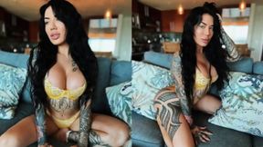 I Bang My Neighbor's Lady Downstairs &mdash;  She Earns Squirting Facial
