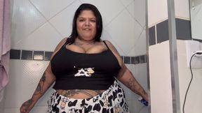 Naughty BBW Smoking and Peeing in the Bathroom