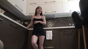 Fresh-Squeezed Co-Ed Cum-Guzzler Ditches Unnecessary Knickers & Cupcake Covers for Bare-Bones Booty Banging Bliss