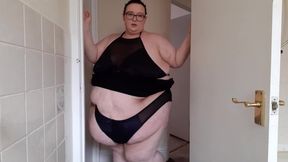 SSBBW BBW BODY JIGGLES IN SEXY UNDERWEAR