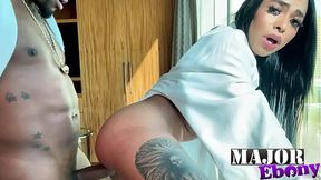 Ava Valentina�s Fat Ass Jiggles As Rome�s BBC Pounds Her Pussy!