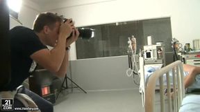 A little hardcore behind-the-scenes fooatage